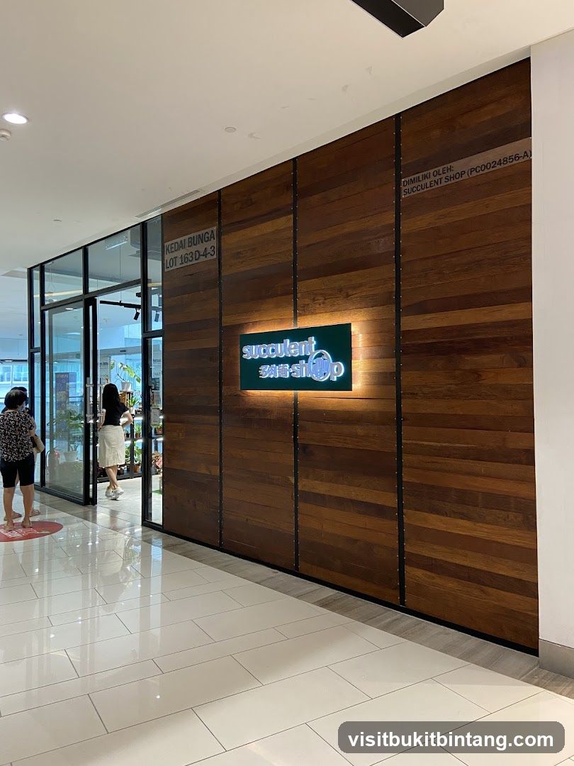 Succulent Shop (Gurney Paragon)