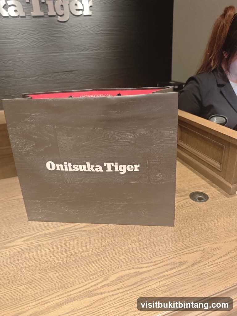 Onitsuka Tiger Shopping Bag