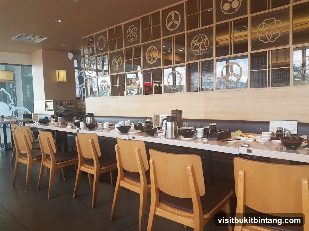 Restaurant Dining Area