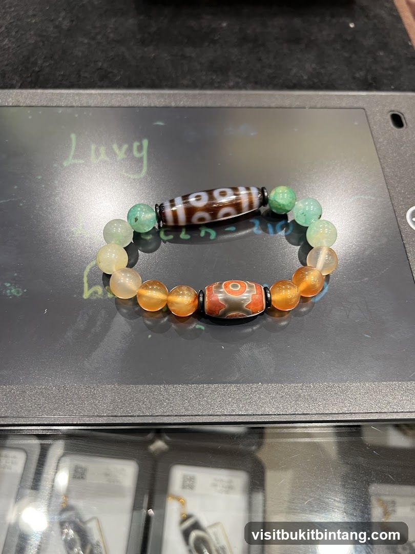 Bracelet with Dzi Beads