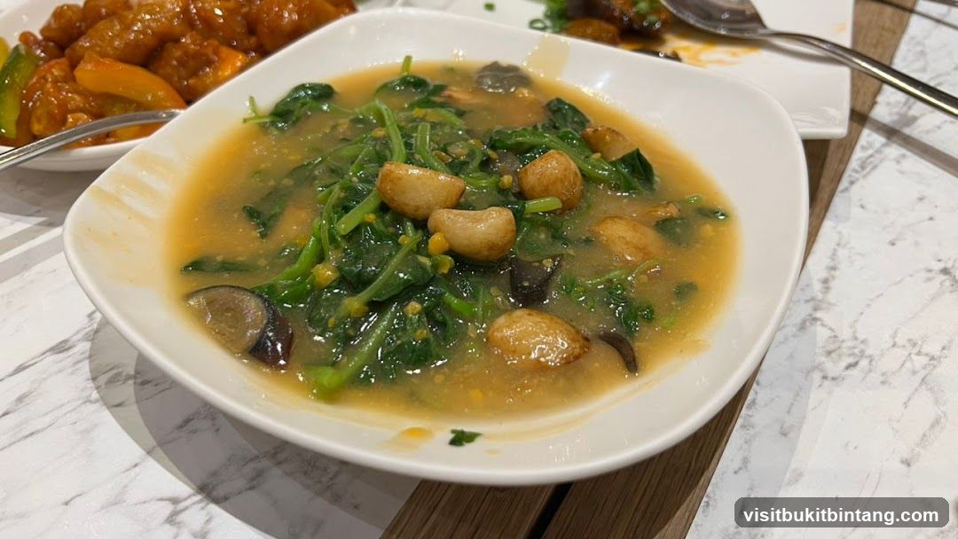 Vegetable Dish with Garlic