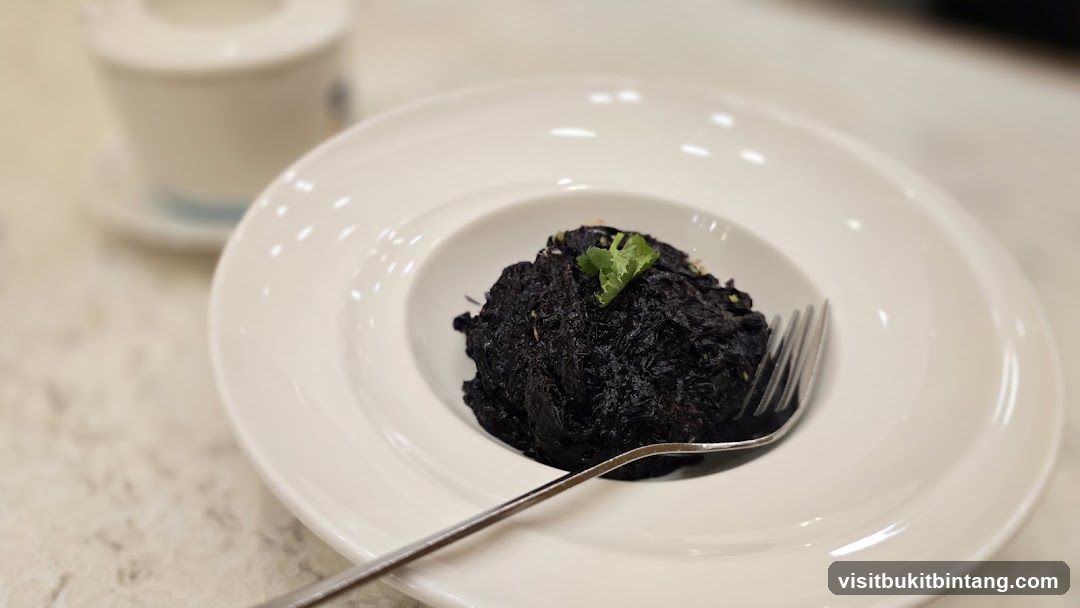 Dark Seaweed Dish