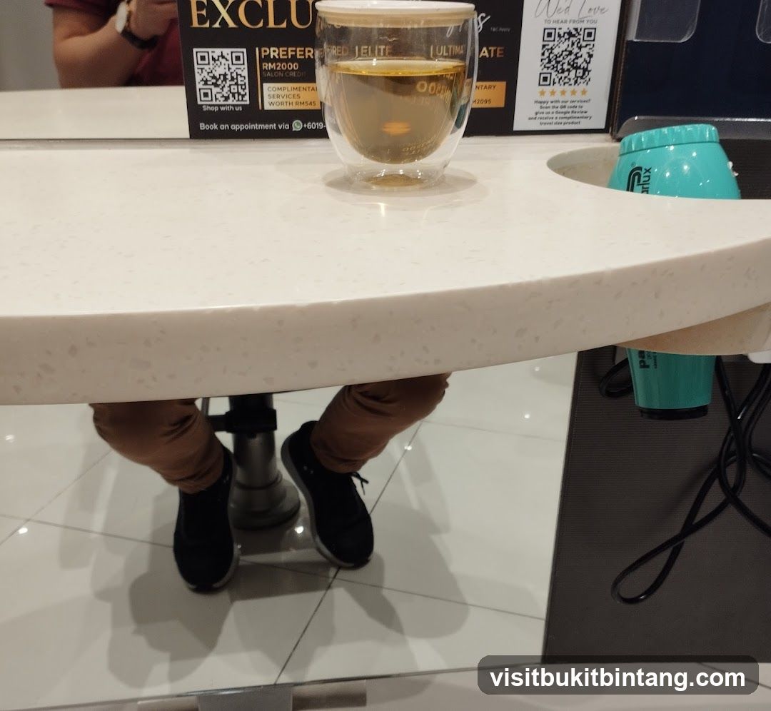 Salon Waiting Area