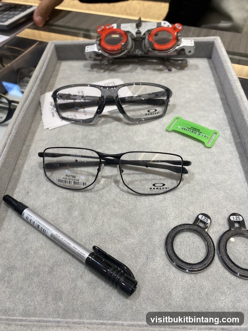 Eyeglasses and Optometry Tools