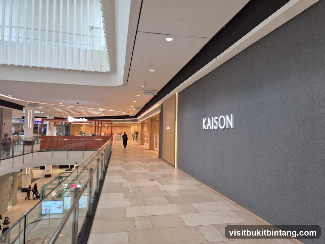 Modern Shopping Mall Interior