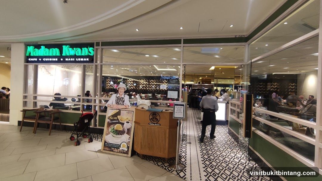 Madam Kwan's Cafe Interior View