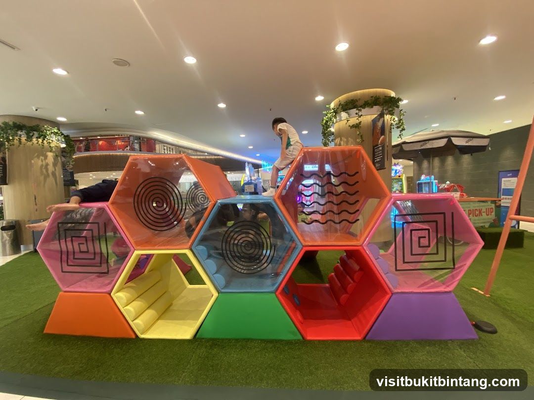 Metapark @ Lot 10, Kuala Lumpur