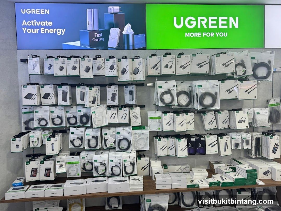 UGREEN Store Display