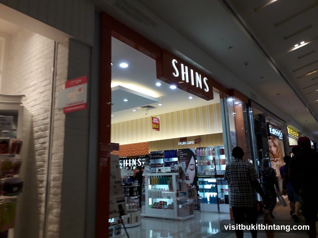 SHINS SETIA CITY MALL