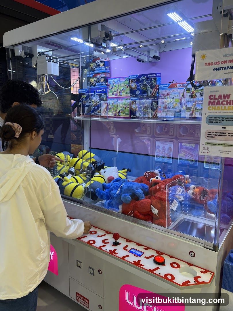 Claw Machine Interior