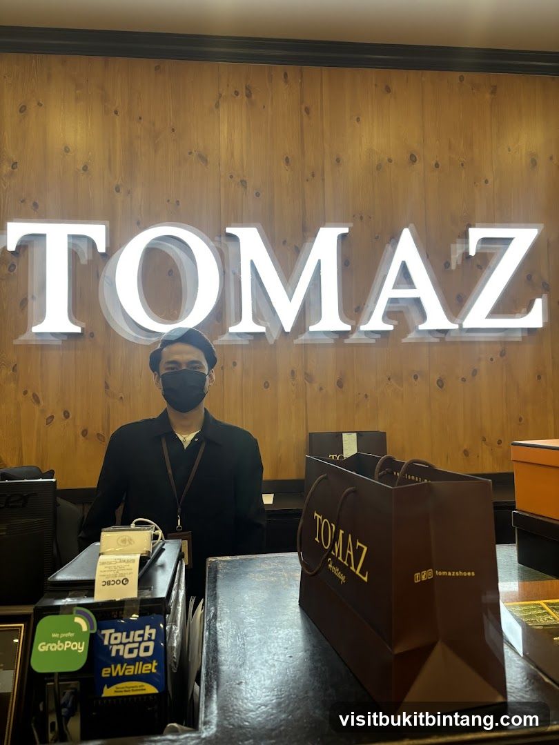 TOMAZ Heritage Store
