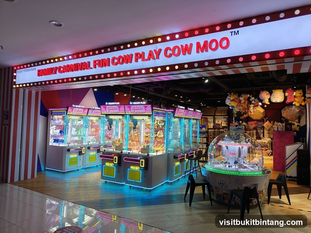 Cow Play Cow Moo @ Lot10