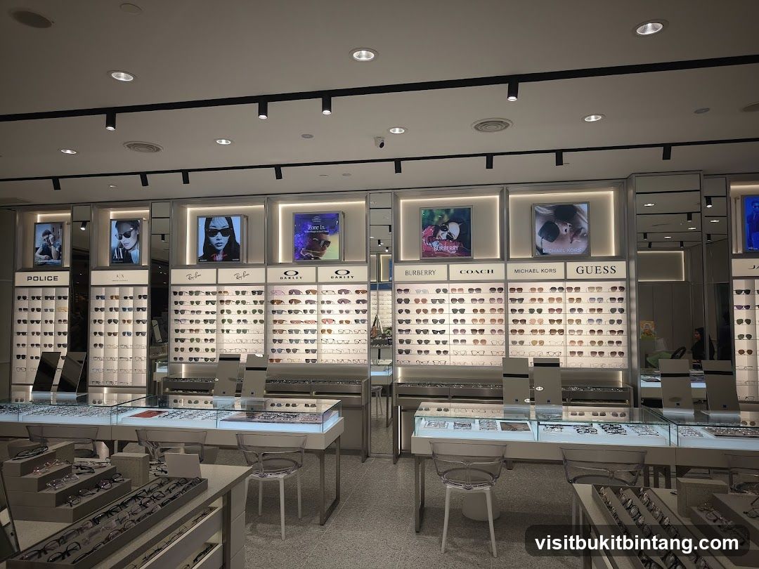 Eyewear Store Display