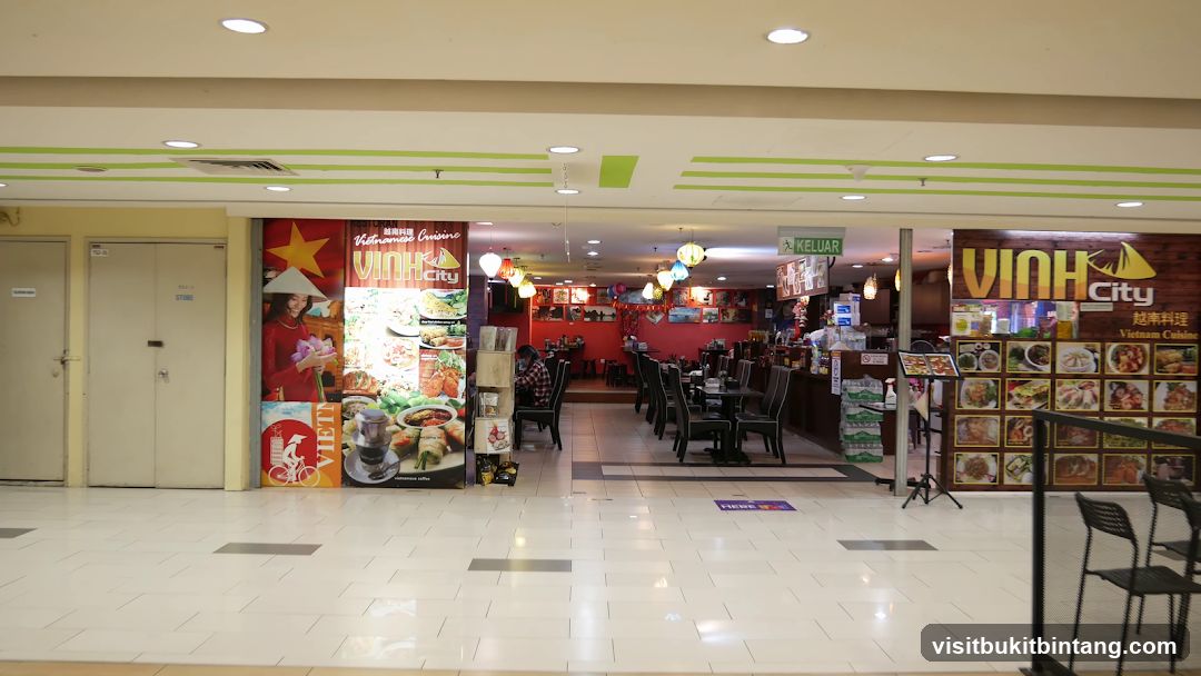 Vinh City Restaurant Interior