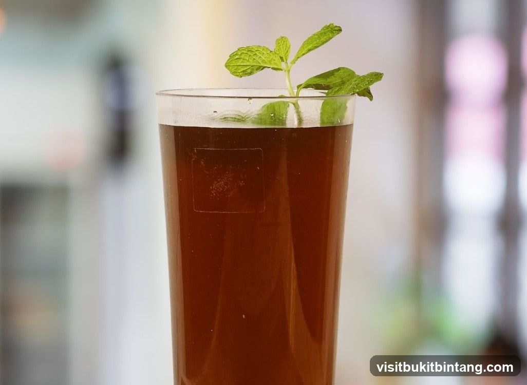 Iced Tea with Mint