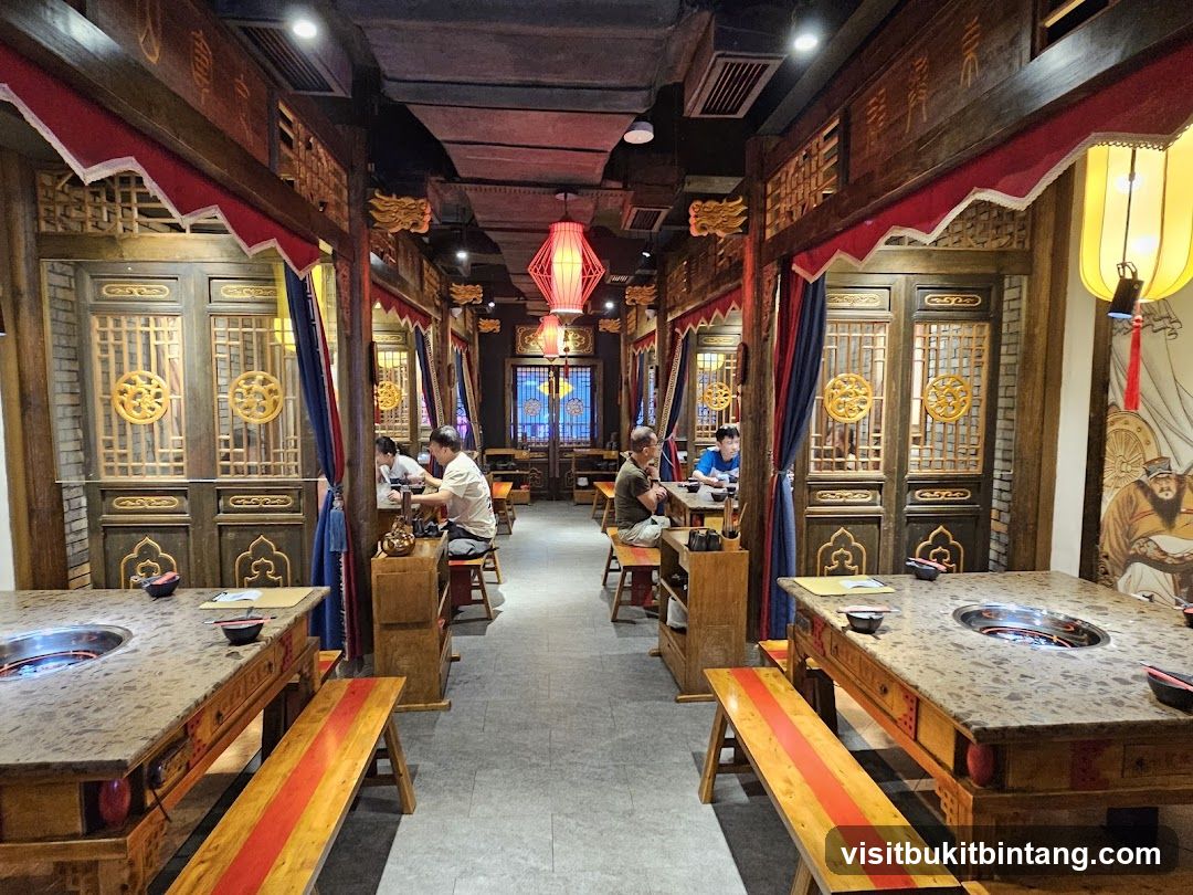 Traditional Chinese Restaurant Interior