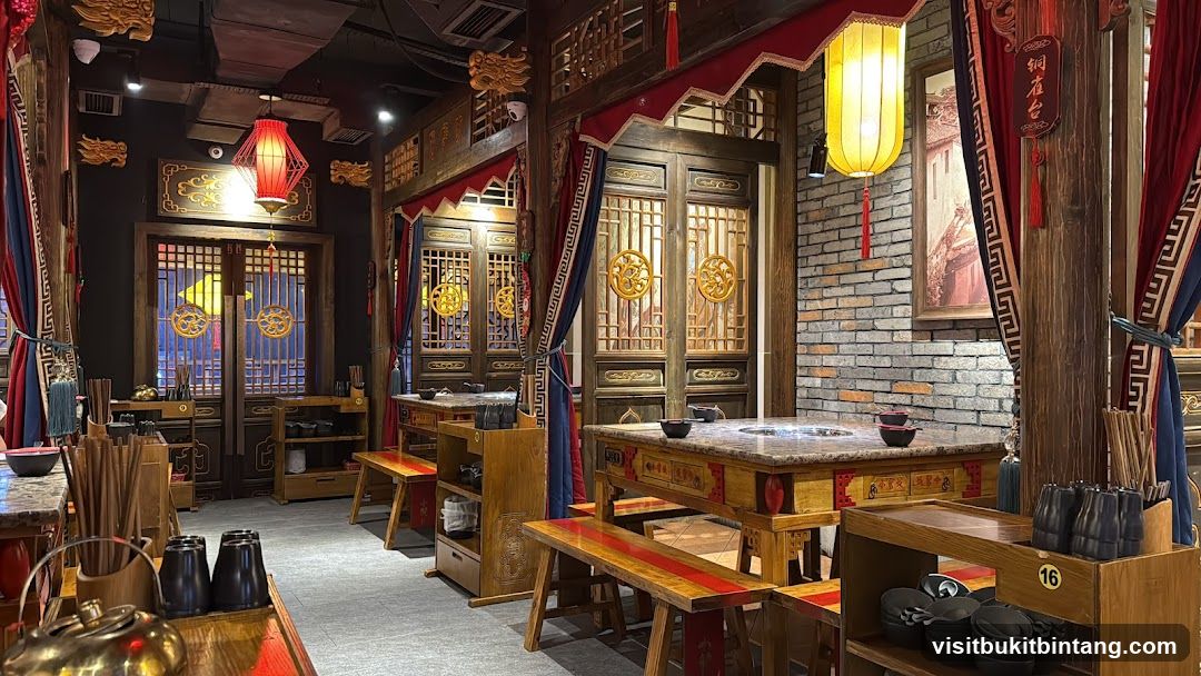 Traditional Chinese Restaurant Interior