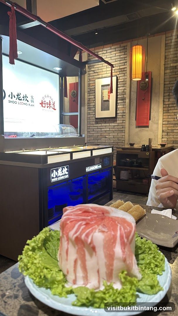 Shao Long Kan Hotpot Restaurant Interior