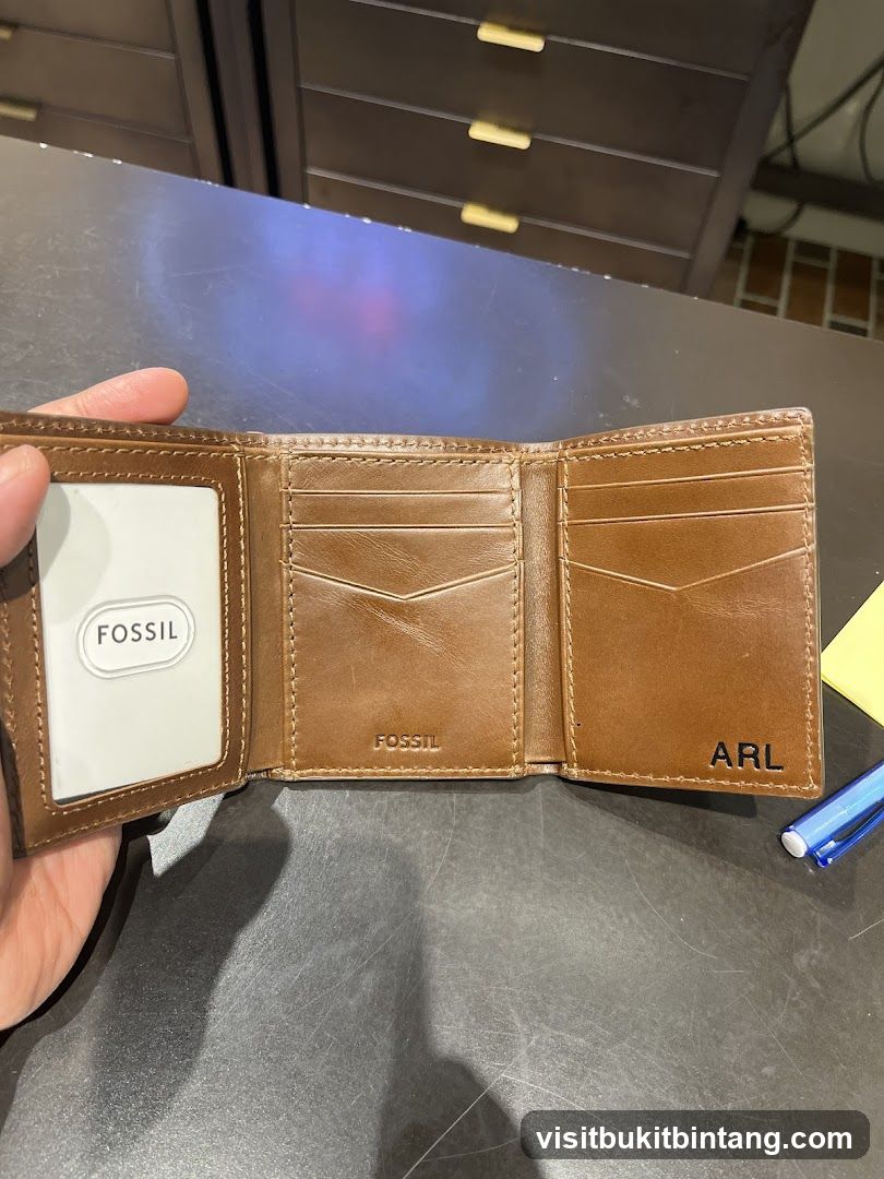 Fossil Wallet
