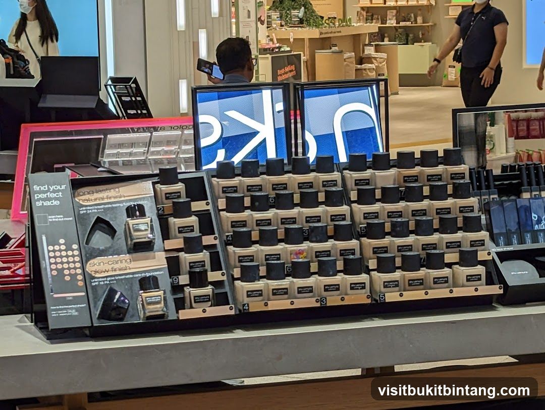 Cosmetics Display