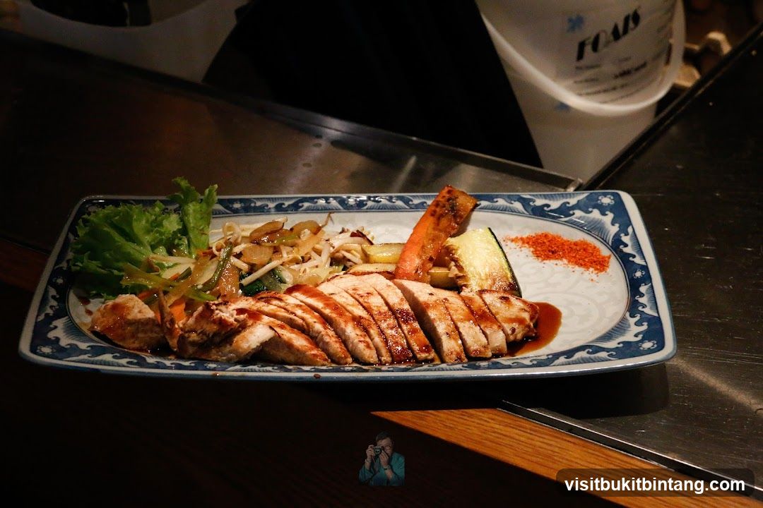Osaka Kitchen @ Lot 10