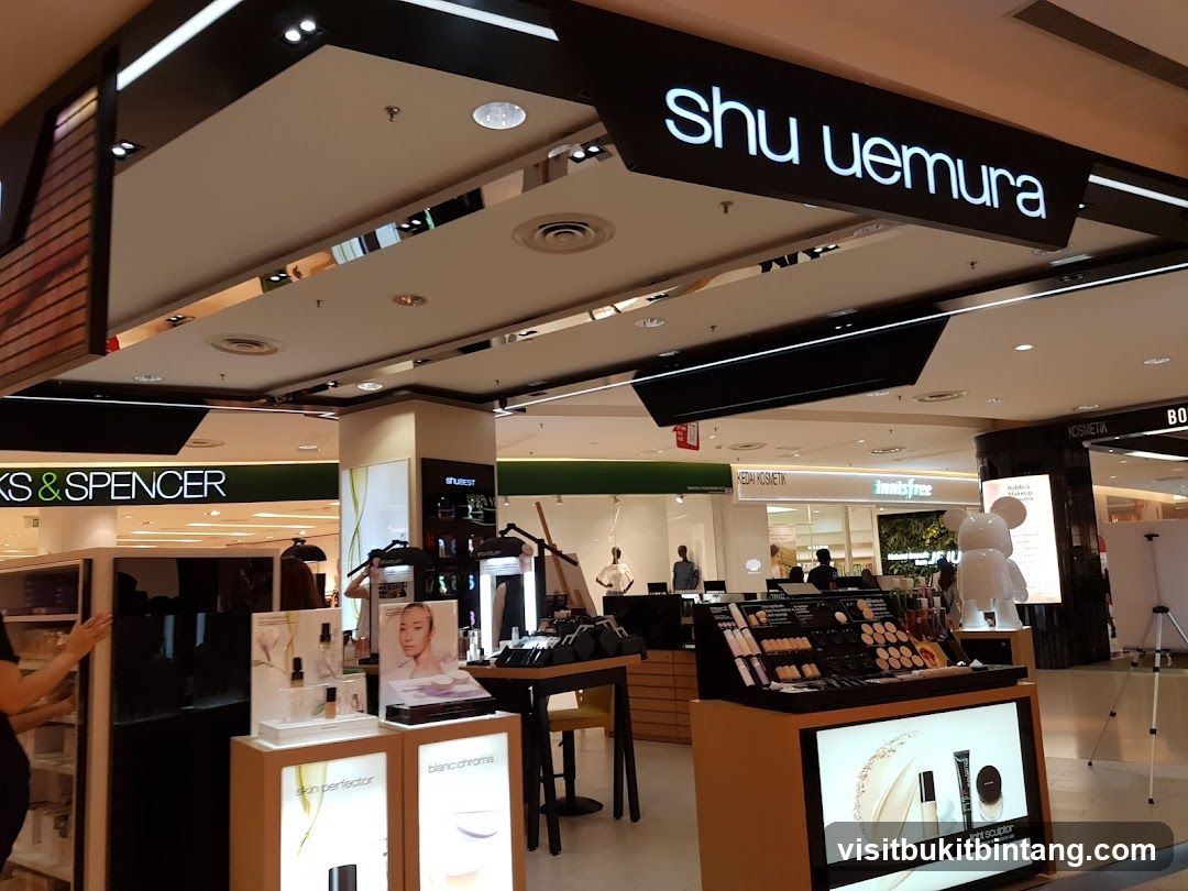 Shu Uemura Storefront
