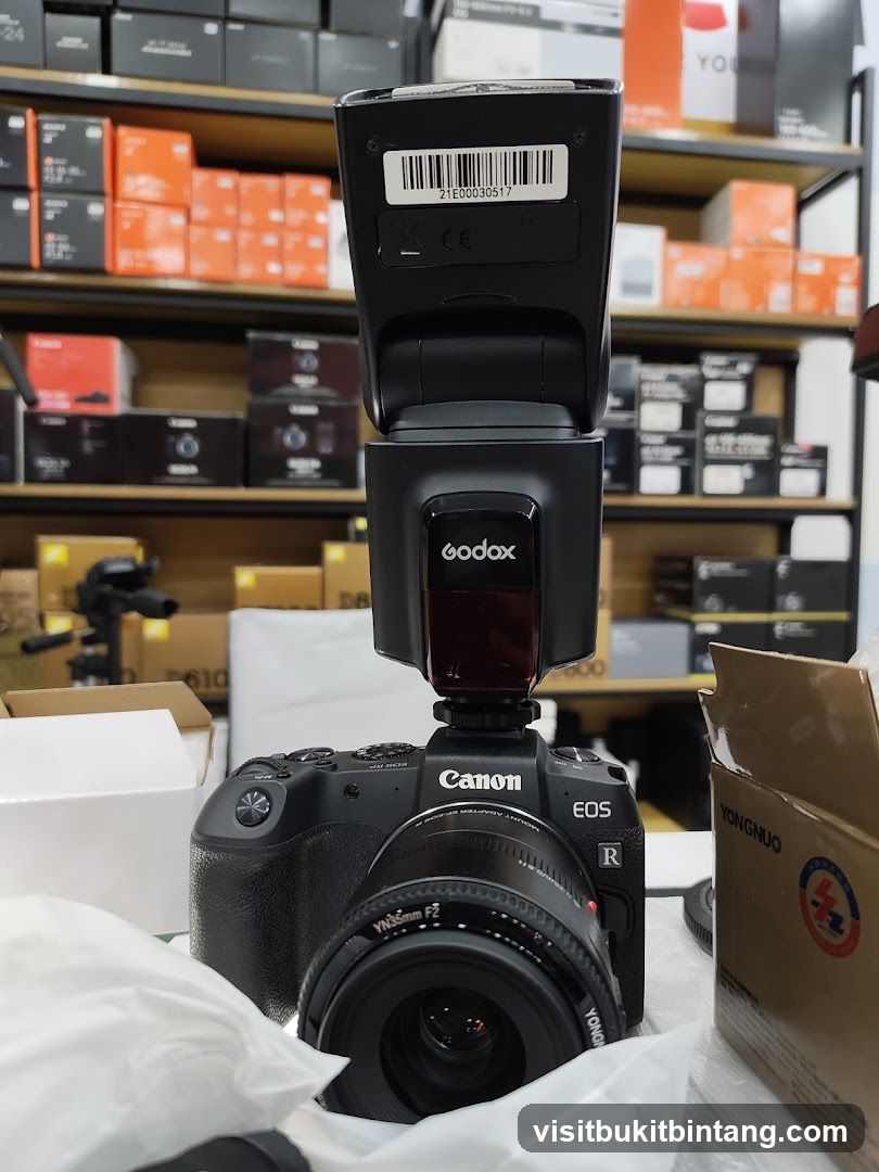 Camera and Flash Setup in Store
