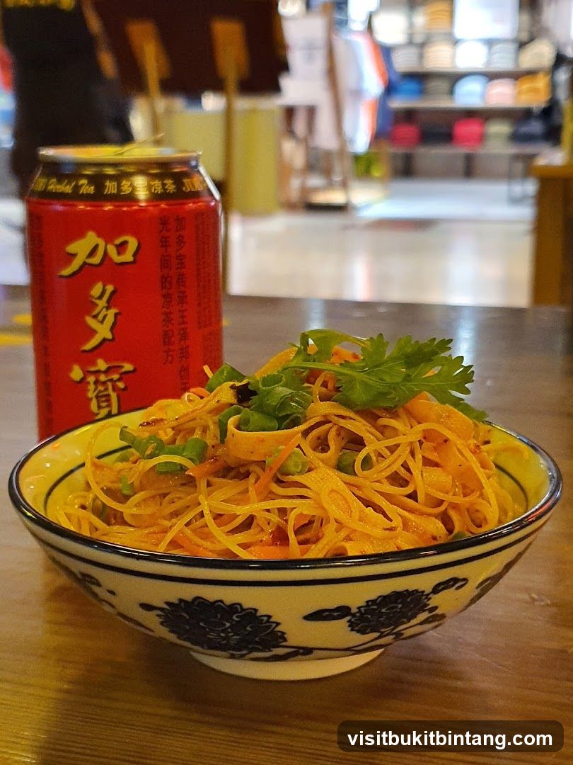 Noodles and Jujube Tea