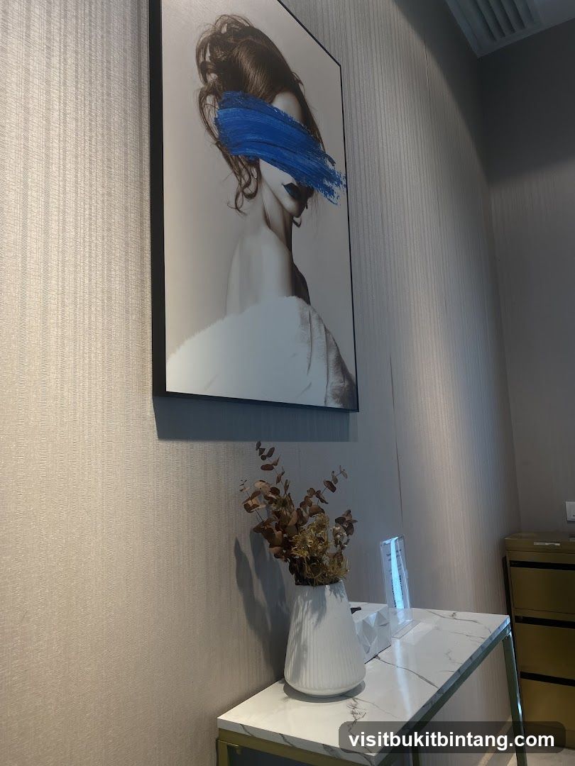 Modern Art and Decor