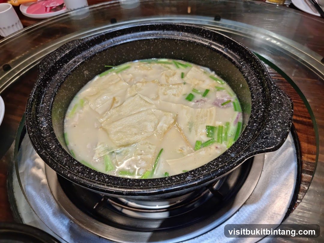 Hot Pot Dish in Clay Pot