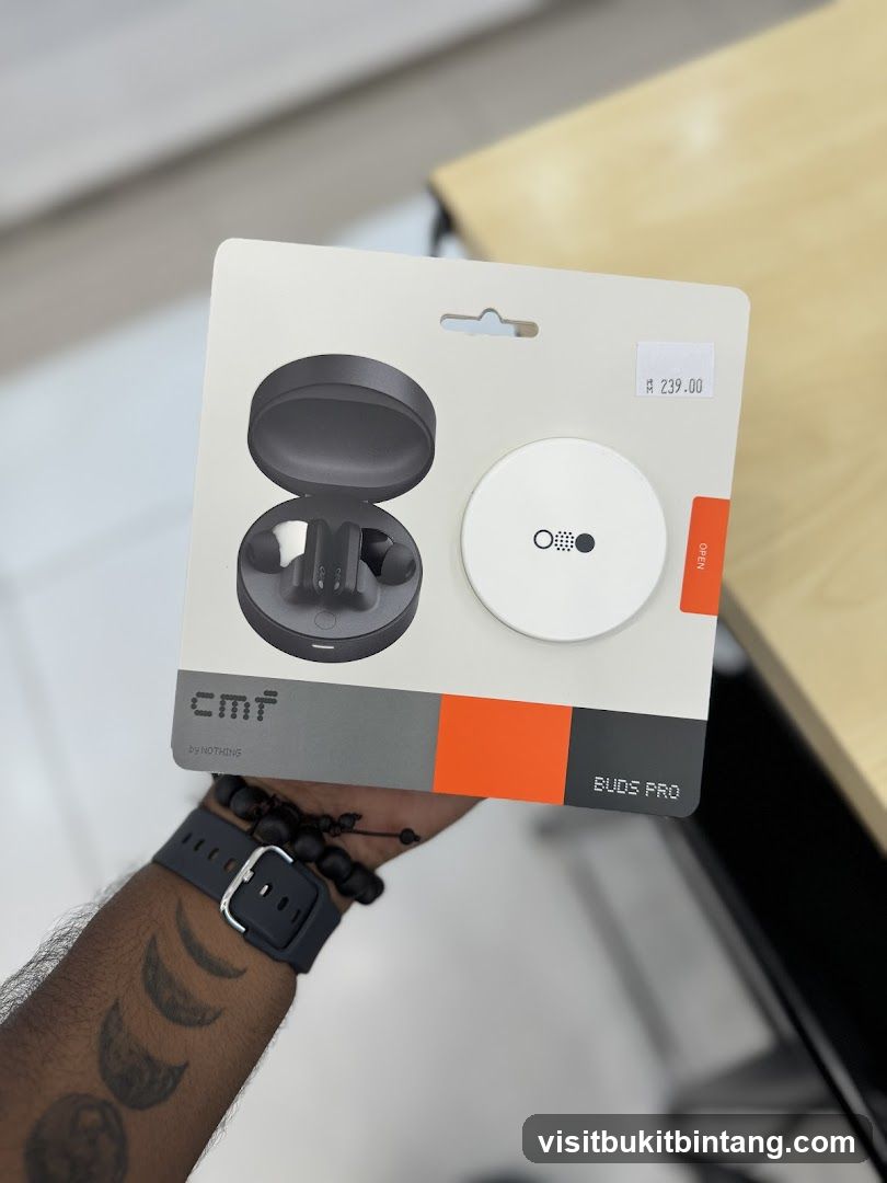 CMF Buds Pro Packaging