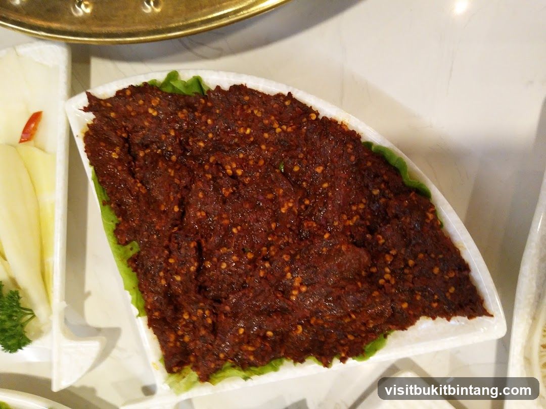 Spicy Dip with Chili Oil
