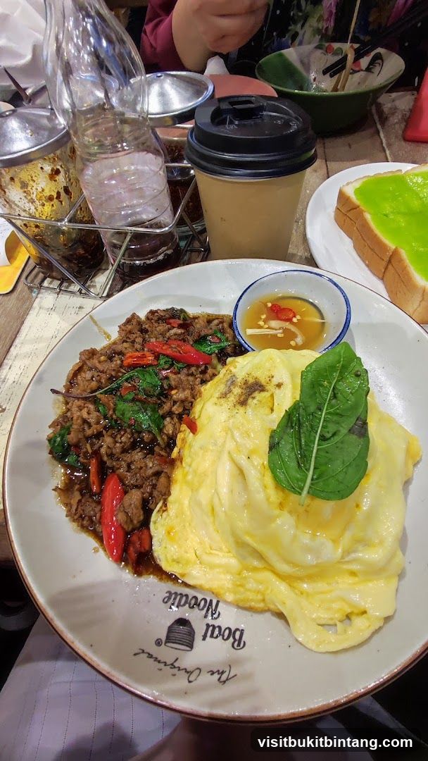 Thai Basil Stir-fry with Omelette and Toast