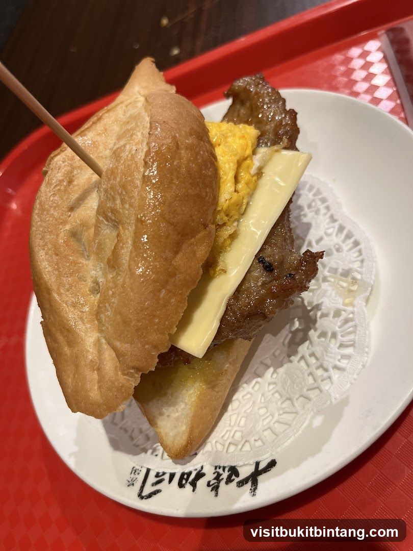 Porco Macau Pork Chop Bun