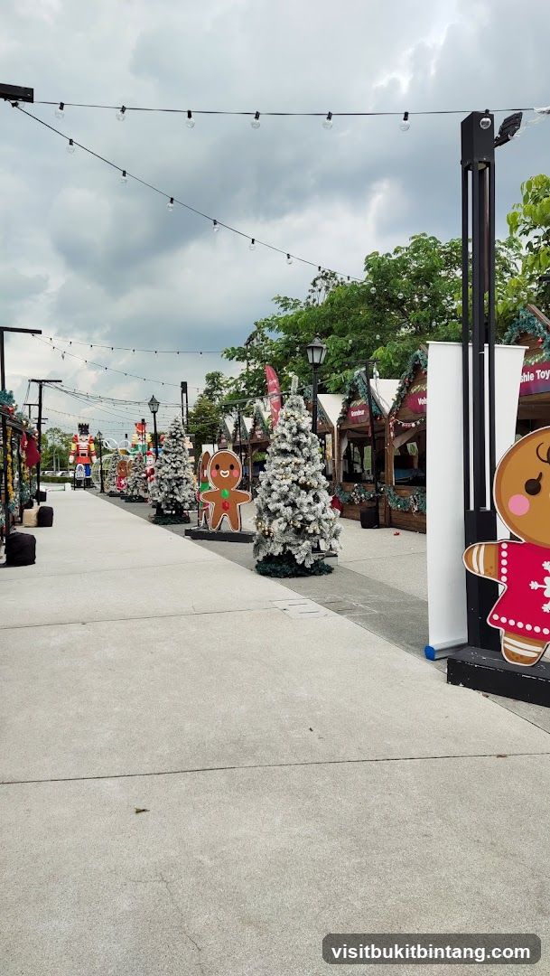 Christmas Market Scene