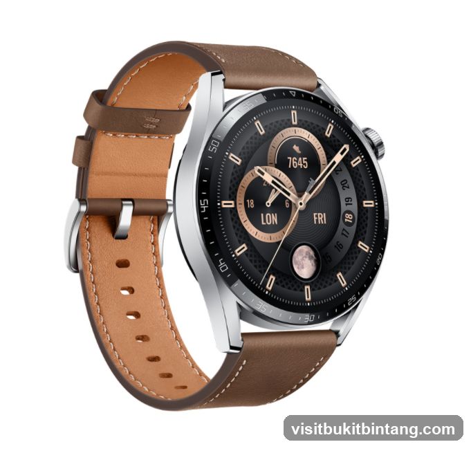 Smartwatch with leather strap