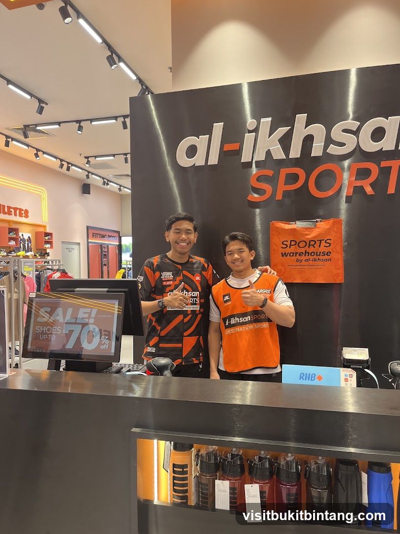 Al-Ikhsan Sports Store Staff