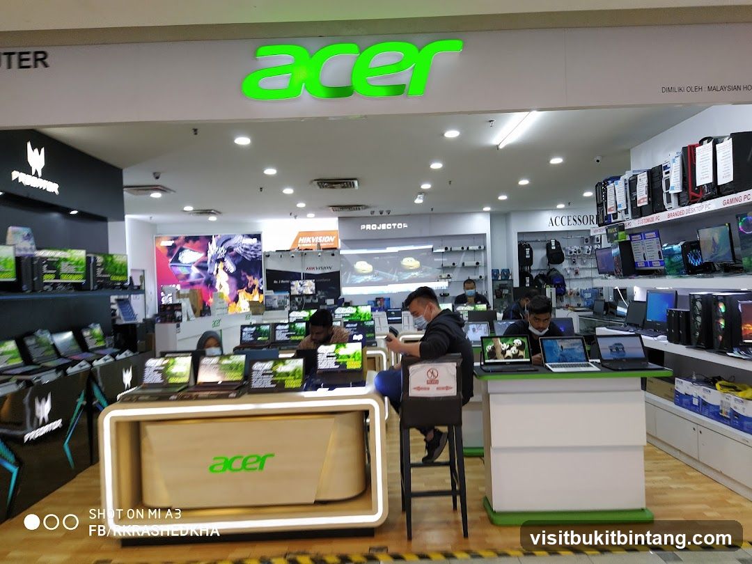 Acer Concept Store Plaza Lowyat