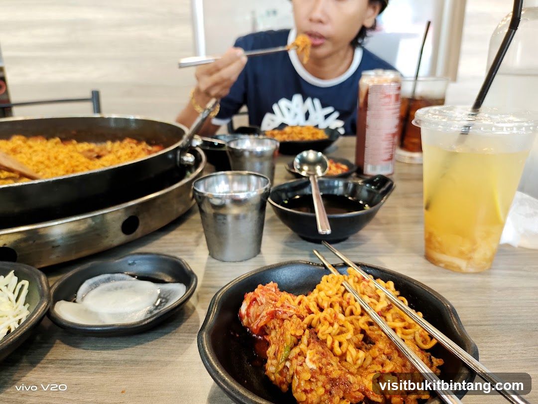 Korean Food Platter