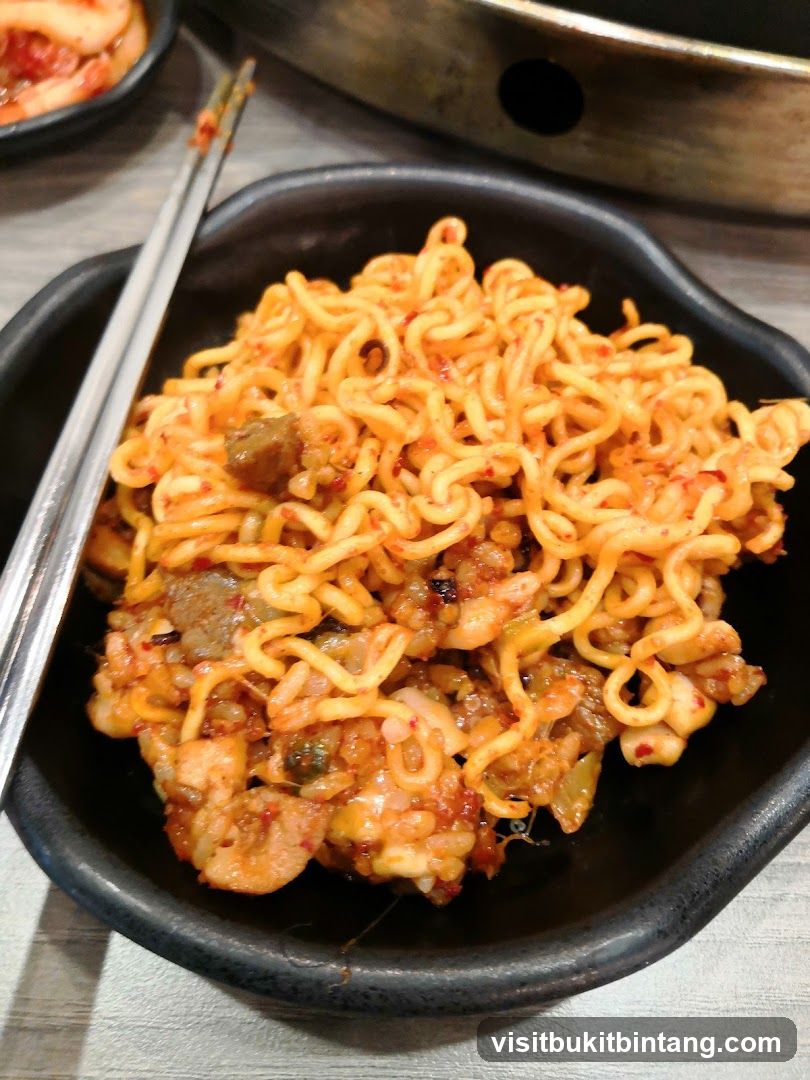 Spicy Noodles with Meat