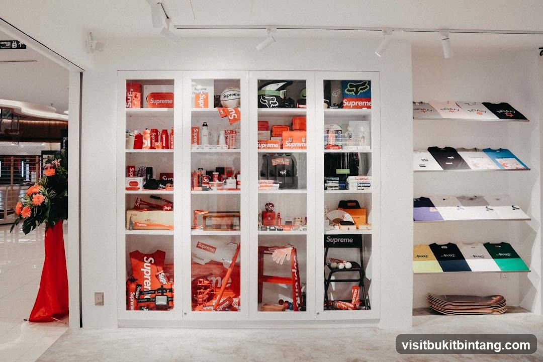 Supreme Store Display