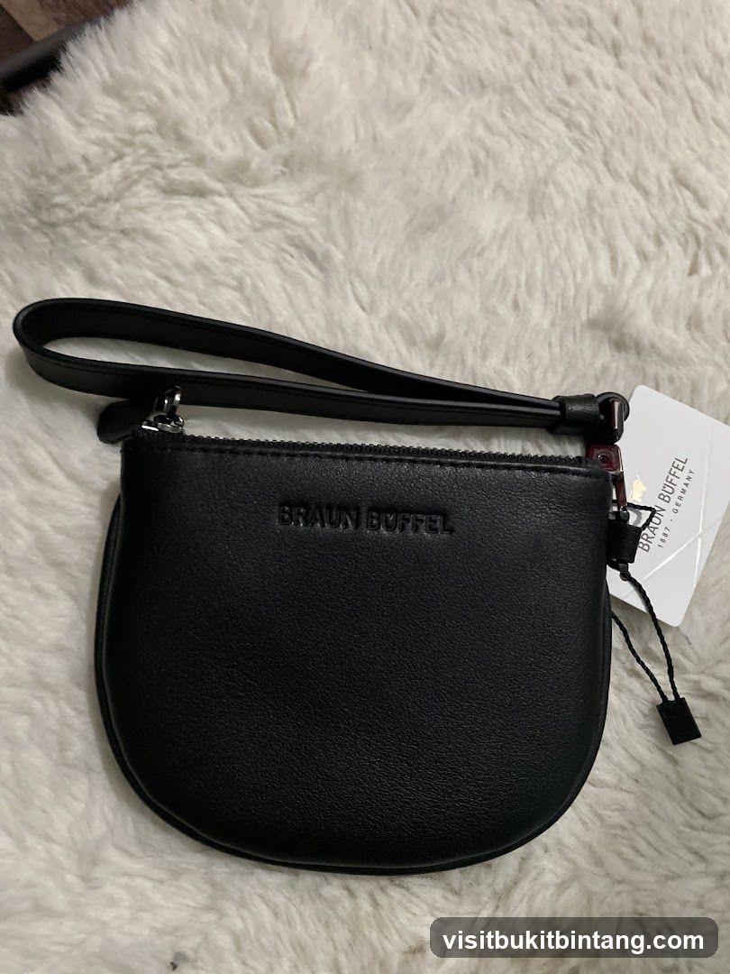 Black Braun Buffel Pouch