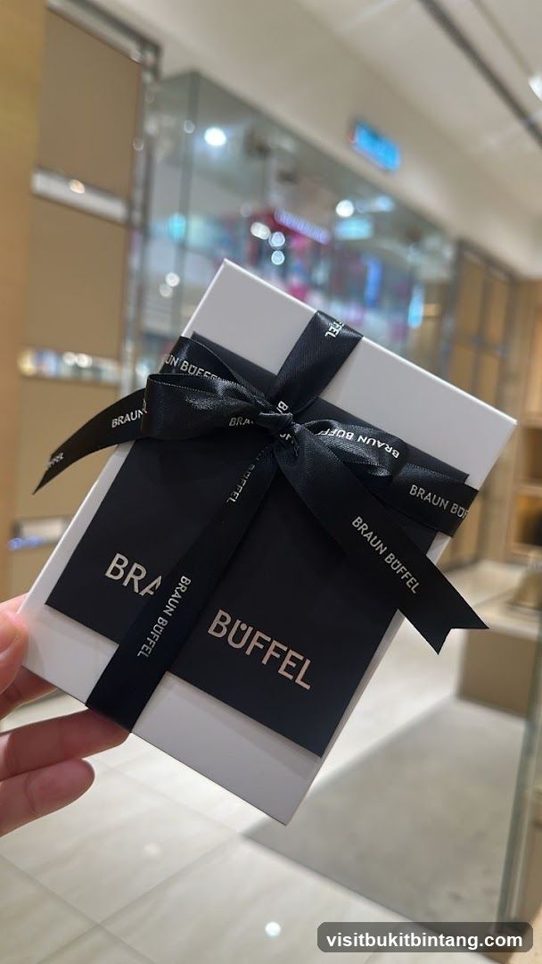 Gift Box with Braun Buffel Branding