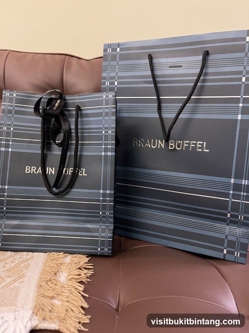 Braun Buffel Shopping Bags