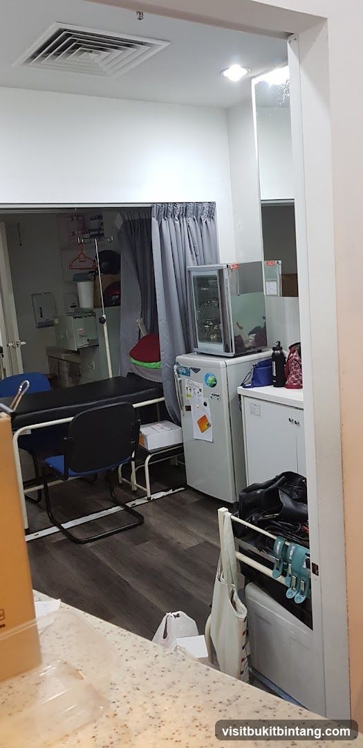 Interior of a room with medical equipment and appliances