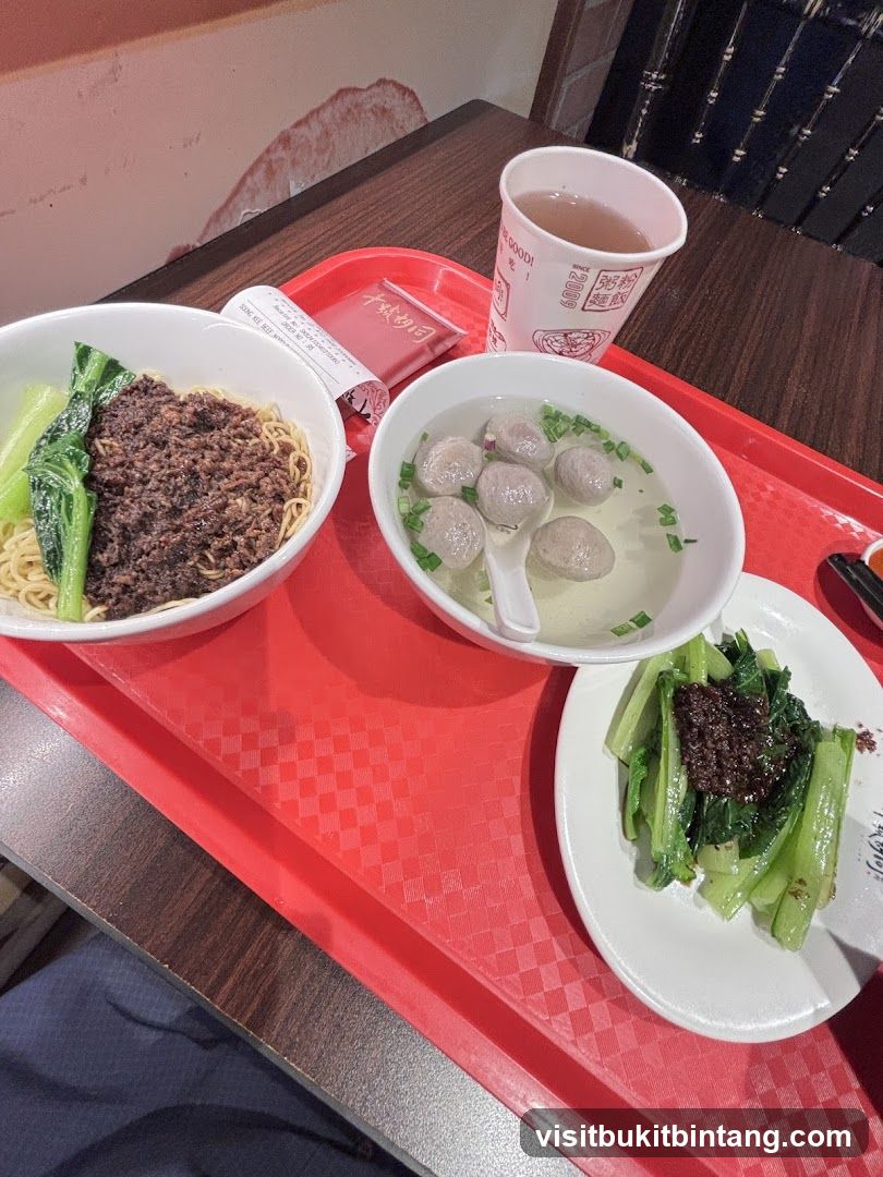 Noodles with Meat and Soup