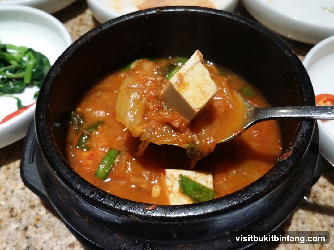 Kimchi Stew