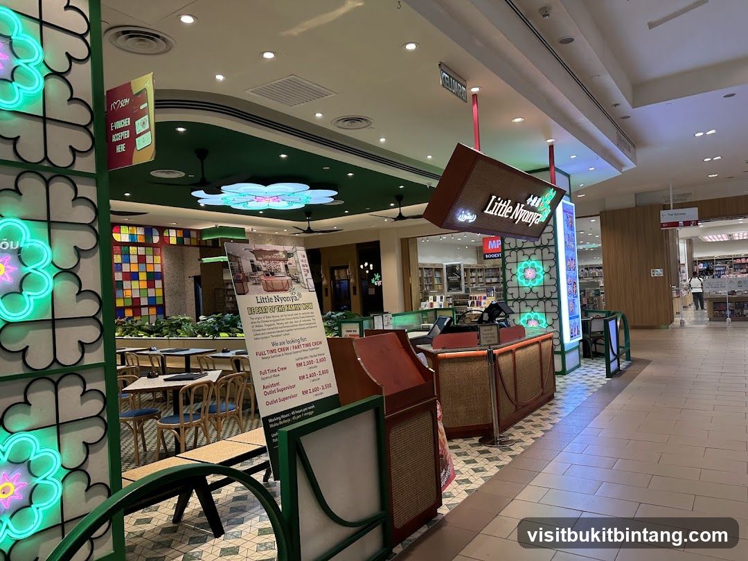 Little Nyonya Restaurant Interior