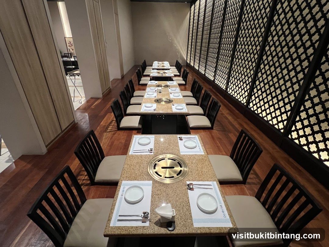 Restaurant Dining Area