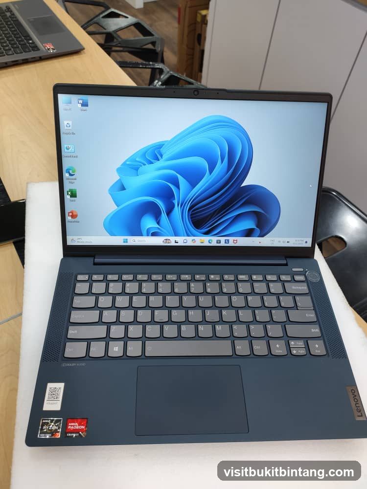 Lenovo Laptop